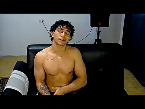 Snapshot of mateo_jack chatting on 14, 5, 2026 mateo jack online show from 14, 5, 2026
