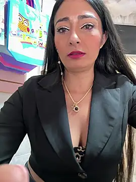 IsabellaMariet online show from 9, 6, 2026