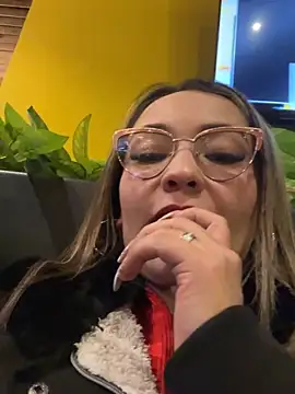 kimismile0414 online show from 1, 5, 2026