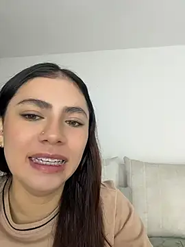 Snapshot of EmilyCxx chatting on 17, 7, 2026 EmilyCxx online show from 17, 7, 2026