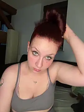 Snapshot of CuteBeaX chatting on 20, 6, 2026 CuteBeaX online show from 20, 6, 2026