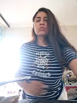 charloteone online show from 9, 5, 2026