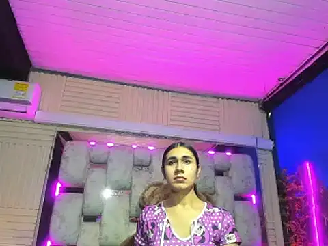 Snapshot of MahiaraHot chatting on 19, 6, 2026 MahiaraHot online show from 19, 6, 2026