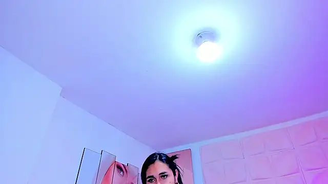 Snapshot of MahiaraHot chatting on 7, 7, 2026 MahiaraHot online show from 7, 7, 2026