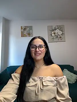 Snapshot of AnyEvyy chatting on 10, 7, 2026 AnyEvyy online show from 10, 7, 2026