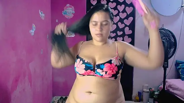 Kiara tits online show from 21, 5, 2026