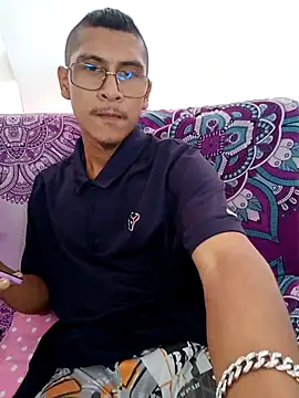 Snapshot of Lil_black009 chatting on 5, 5, 2026 Lil black009 online show from 5, 5, 2026