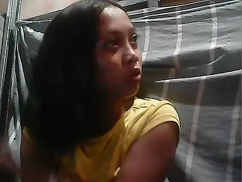 Snapshot of Yours_AsianPinayGirl18 chatting on 30, 6, 2026 Yours AsianPinayGirl18 online show from 30, 6, 2026