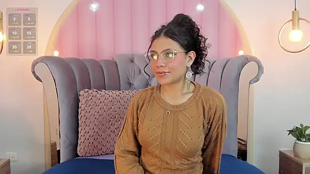 Snapshot of babe_vennus chatting on 5, 6, 2026 babe vennus online show from 5, 6, 2026