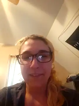Snapshot of Thatonebinch chatting on 3, 5, 2026 Thatonebinch online show from 3, 5, 2026