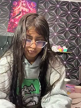 Snapshot of Noa_lau chatting on 19, 7, 2026 Noa lau online show from 19, 7, 2026