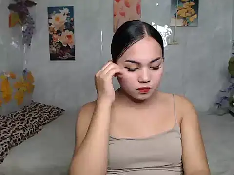 Snapshot of ur_asiankat chatting on 20, 7, 2026 ur asiankat online show from 20, 7, 2026