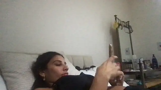 Miss juicybabes online show from 3, 5, 2026