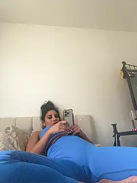 Snapshot of Miss_juicybabes chatting on 4, 7, 2026 Miss juicybabes online show from 4, 7, 2026