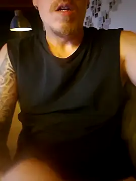 Kingclit1998 online show from 25, 5, 2026