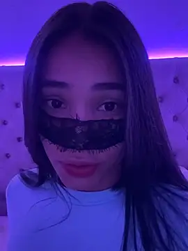 Snapshot of Avrilferrero chatting on 6, 6, 2026 Avrilferrero online show from 6, 6, 2026