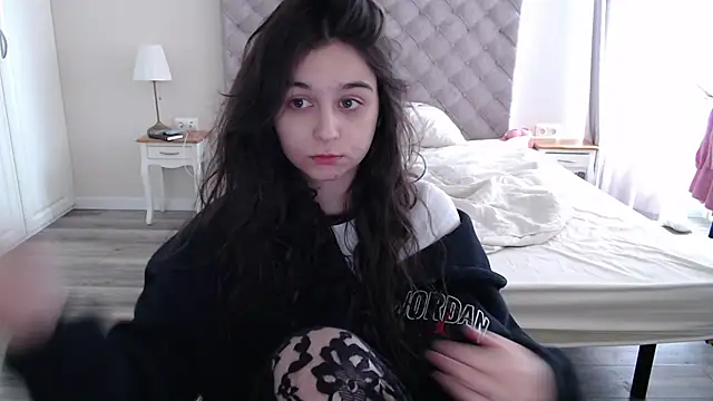 Snapshot of cute_lilia chatting on 29, 5, 2026 cute lilia online show from 29, 5, 2026