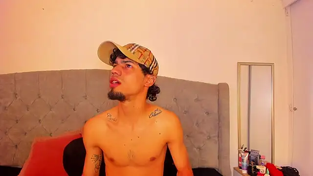 Snapshot of MichaelEvanss_ chatting on 21, 6, 2026 MichaelEvanss online show from 21, 6, 2026
