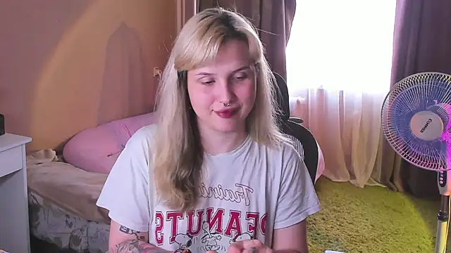 hellfirekiss online show from 26, 6, 2026