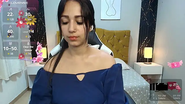 Snapshot of gaby_cute4u chatting on 8, 5, 2026 gaby cute4u online show from 8, 5, 2026