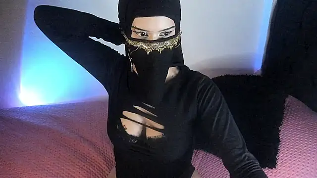 Snapshot of Ameera_Zahira chatting on 30, 6, 2026 Ameera Zahira online show from 30, 6, 2026