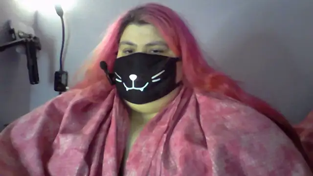 Snapshot of Lady_KitsuneBIG chatting on 11, 5, 2026 Lady KitsuneBIG online show from 11, 5, 2026