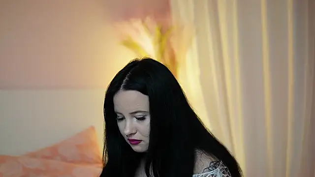Snapshot of AdelineMoon chatting on 14, 6, 2026 AdelineMoon online show from 14, 6, 2026