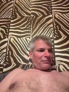 Snapshot of Thor-82 chatting on 3, 5, 2026 Thor-82 online show from 3, 5, 2026