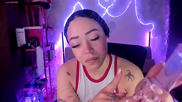 Snapshot of liz_martins1 chatting on 9, 6, 2026 liz martins1 online show from 9, 6, 2026