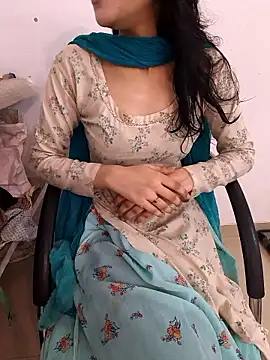 zoya baby  online show from 19, 6, 2026