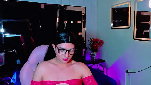Gaby Gil  online show from 30, 5, 2026