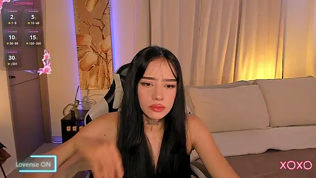 Snapshot of ludovikasallow chatting on 24, 6, 2026 ludovikasallow online show from 24, 6, 2026