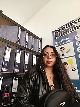Snapshot of JENNIFER__03 chatting on 25, 5, 2026 JENNIFER 03 online show from 25, 5, 2026