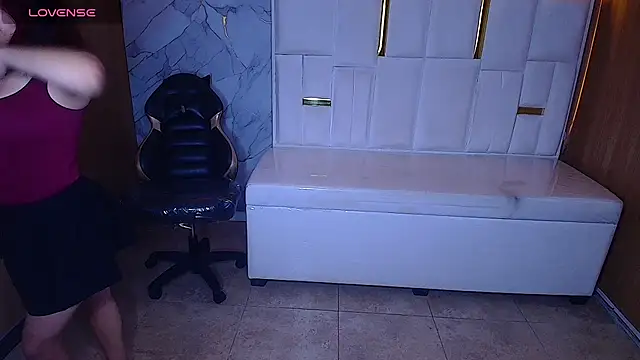 Snapshot of sweet_sky_tf chatting on 3, 8, 2026 sweet sky tf online show from 3, 8, 2026