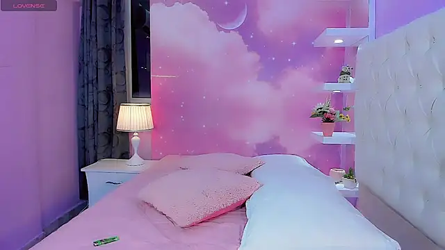 Snapshot of Lexxy_Mattell chatting on 13, 7, 2026 Lexxy Mattell online show from 13, 7, 2026