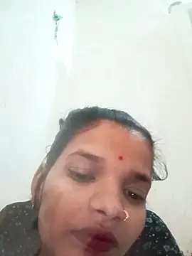 Snapshot of Student_garl_1 chatting on 9, 5, 2026 Student garl 1 online show from 9, 5, 2026