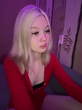 Snapshot of Velvet_Doll_ chatting on 6, 6, 2026 Velvet Doll online show from 6, 6, 2026