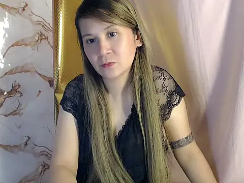 Cafe Lolla143 online show from 9, 5, 2026