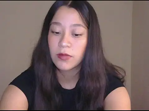 Snapshot of Meryxxxo chatting on 8, 5, 2026 Meryxxxo online show from 8, 5, 2026