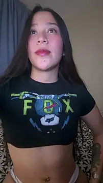 Snapshot of Meryxxxo chatting on 24, 6, 2026 Meryxxxo online show from 24, 6, 2026