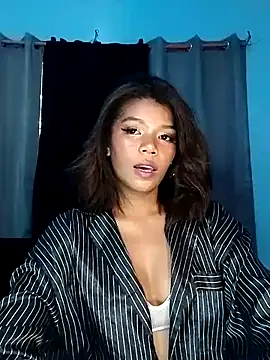 Snapshot of charlene_pretty chatting on 28, 6, 2026 charlene pretty online show from 28, 6, 2026