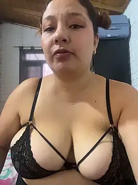 Snapshot of Arya_Rose69 chatting on 1, 6, 2026 Arya Rose69 online show from 1, 6, 2026