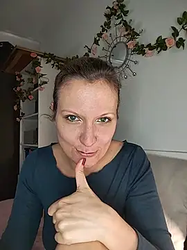 Snapshot of Candy_Cougar chatting on 6, 6, 2026 Candy Cougar online show from 6, 6, 2026