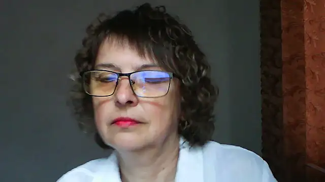 Snapshot of ElizabethGorden chatting on 1, 6, 2026 ElizabethGorden online show from 1, 6, 2026