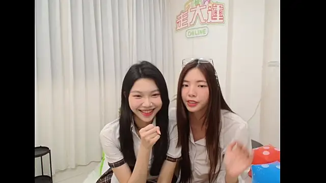 Snapshot of yoyo202605 chatting on 8, 5, 2026 yoyo202605 online show from 8, 5, 2026