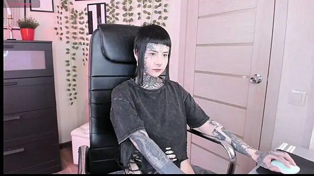 Bloood  Mary online show from 3, 6, 2026