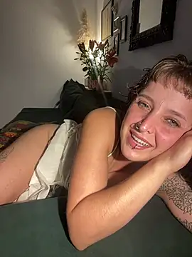 EmilieBraun online show from 24, 6, 2026