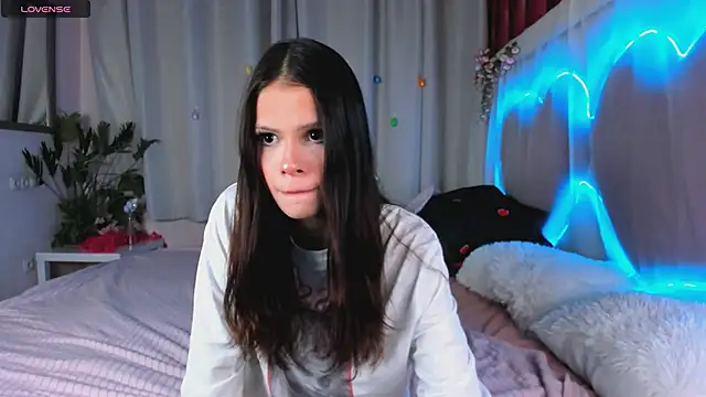Snapshot of MaddyFever chatting on 16, 6, 2026 MaddyFever online show from 16, 6, 2026