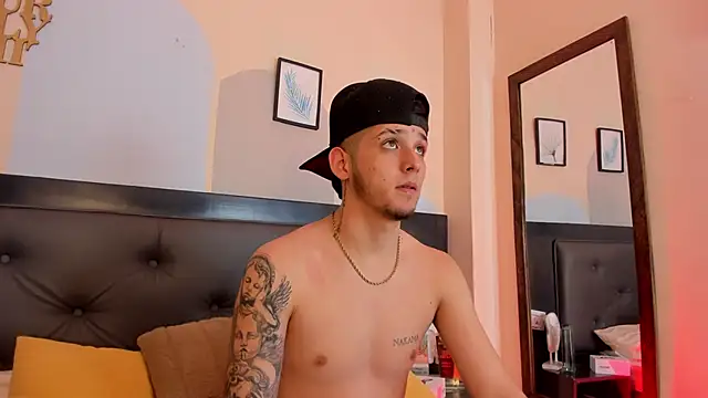 Snapshot of Boy_Mathew chatting on 1, 6, 2026 Boy Mathew online show from 1, 6, 2026