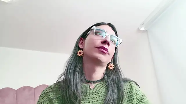 Snapshot of Alexadomina22 chatting on 26, 6, 2026 Alexadomina22 online show from 26, 6, 2026